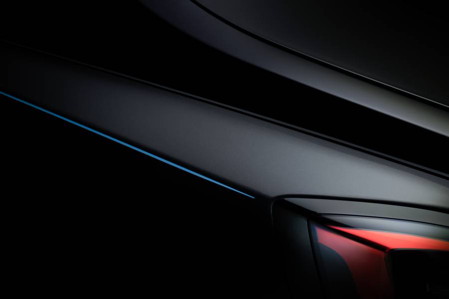 BLACK BADGE GHOST – NGOẠI THẤT