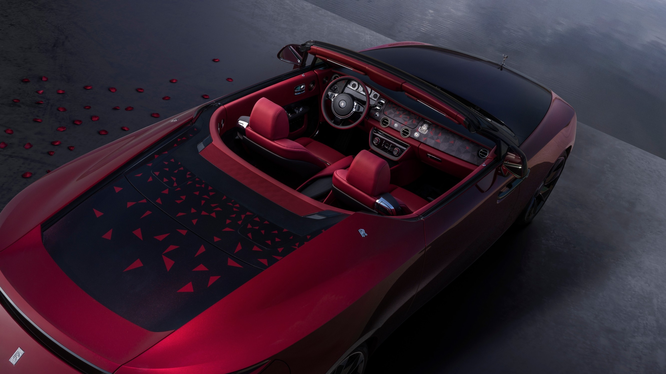 Rolls-Royce "La Rose Noire" - Tuyệt phẩm Droptail đầu tiên